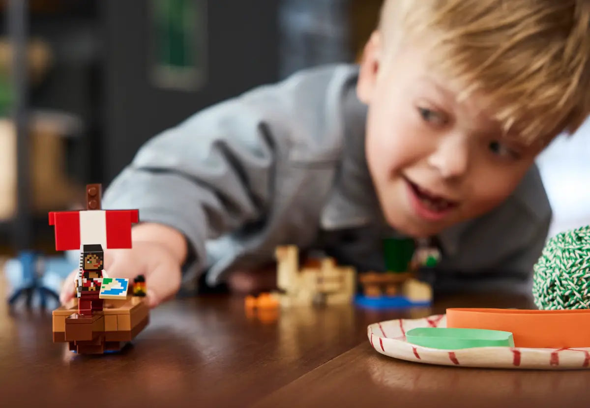 LEGO Minecraft: Viaje en el barco pirata