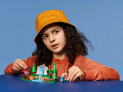 LEGO Friends: Cascada en el bosque