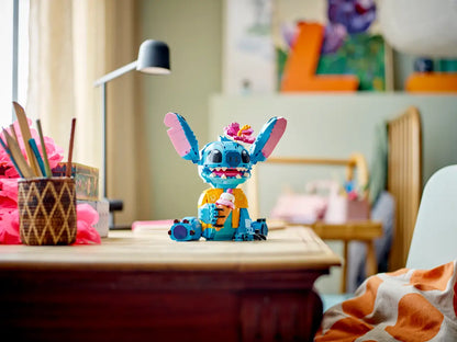 LEGO Disney: Stitch con camisa hawaiana
