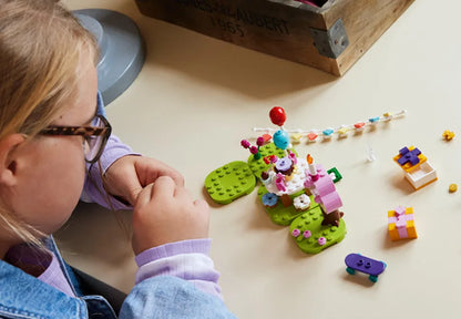 LEGO Animal Crossing: Fiesta de cumpleaños de Azulino