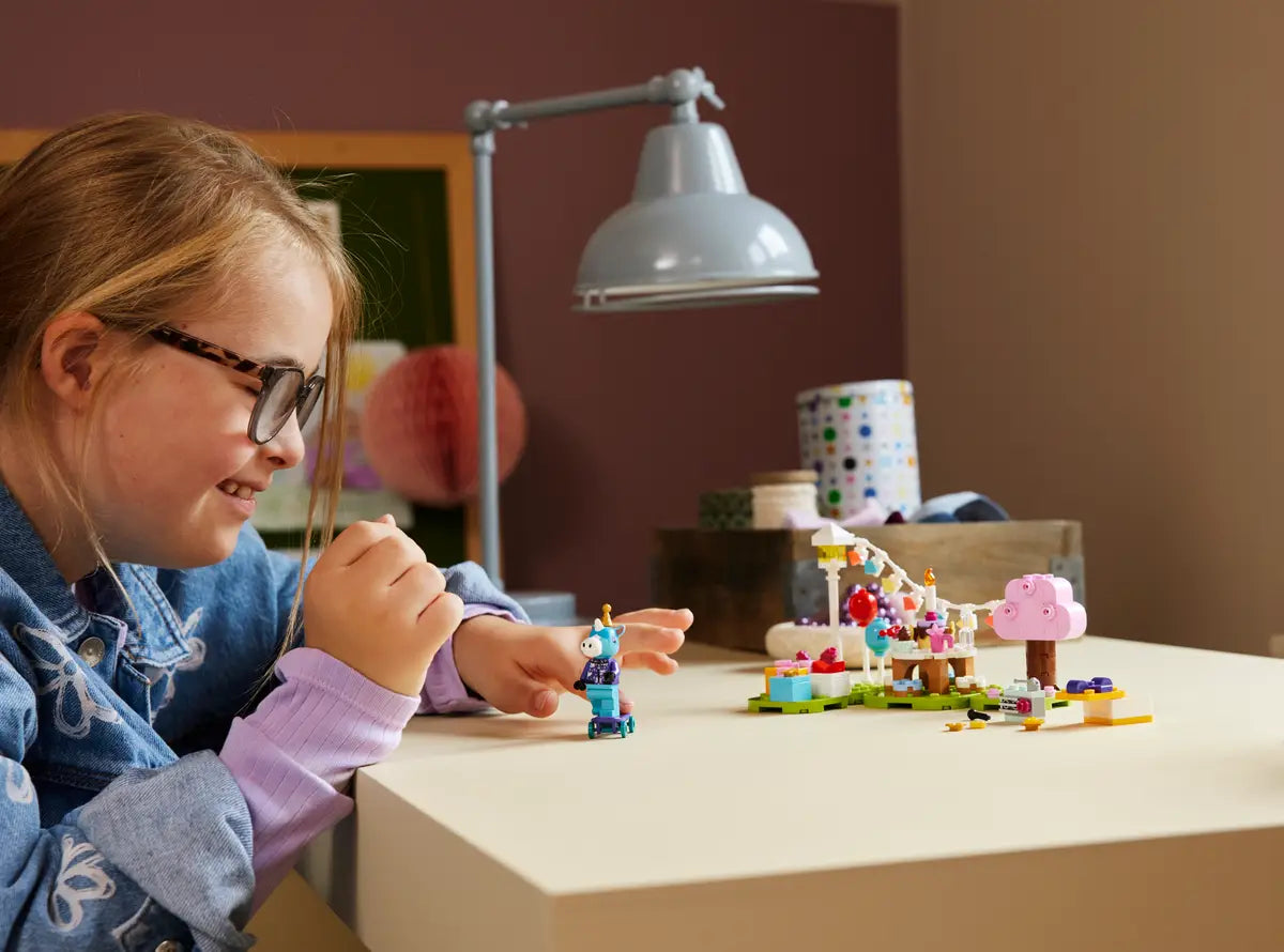 LEGO Animal Crossing: Fiesta de cumpleaños de Azulino