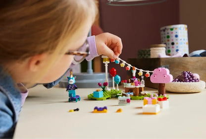 LEGO Animal Crossing: Fiesta de cumpleaños de Azulino