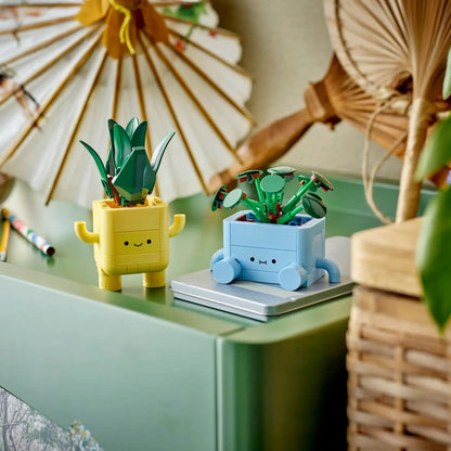 LEGO Botanicals: Happy Plants